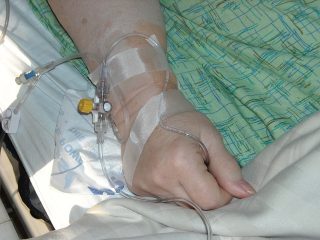 intravenous-141551_640